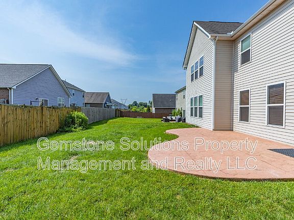 4th image of 203 S Dunnwood Ln