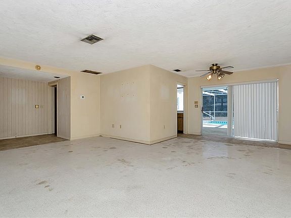 4th image of 2123 Beneva Rd