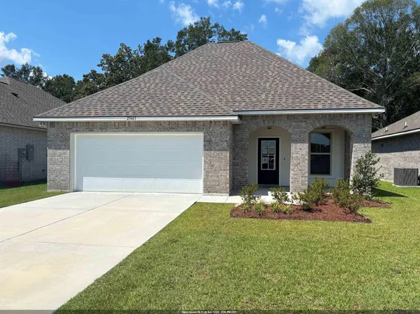 25663 Tarver Dr, Denham Springs, LA 70726