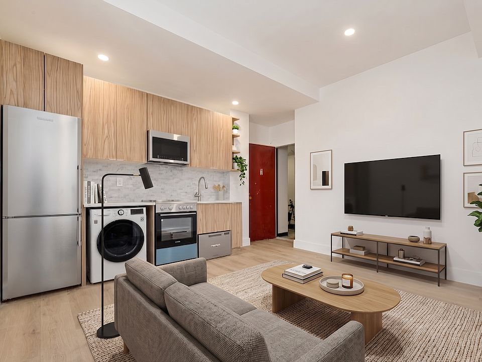 1st image of 138 E 38th St APT 5B