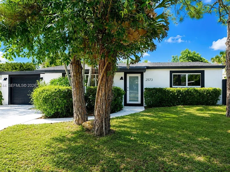 2573 Conroy Dr — Photo 42