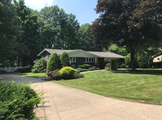 116 Iroquois Dr, Butler, PA 16001