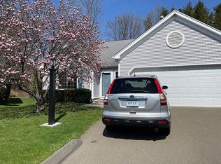 95 Intervale Rd UNIT 51, Stamford, CT 06905