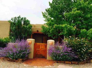 15 Sabroso Rd, Santa Fe, NM 87508