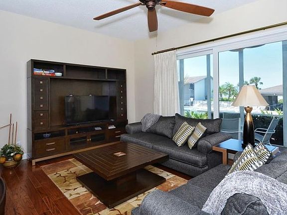 5th image of 6016 W Peppertree Way