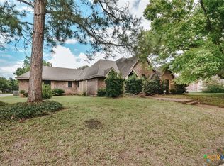 108 Green Way, Victoria, TX 77904