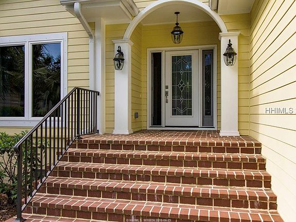 3rd image of 35 Wax Myrtle Ct
