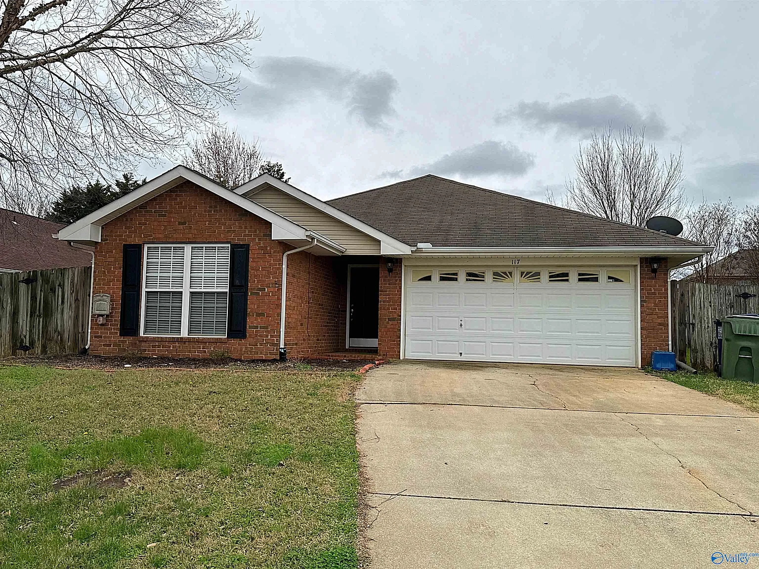 3 bed, 2.0 bath, 1650 sqft, $1,750 — Photo 1