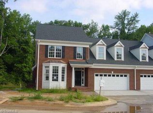 2405 W Philadelphia Lake, Greensboro, NC 27408
