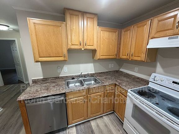 5th image of 14 Highland Ave SW