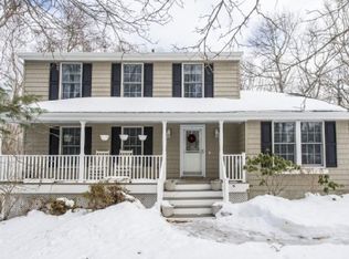 24 Knoll Rd, Southampton, NY 11968