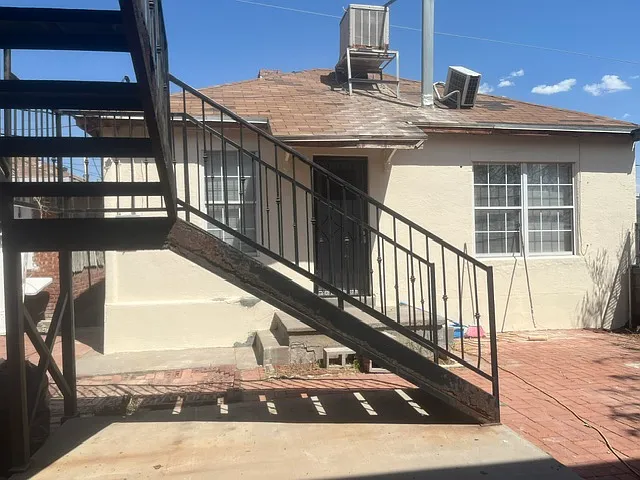 510 Randolph Dr #5 — Photo 1