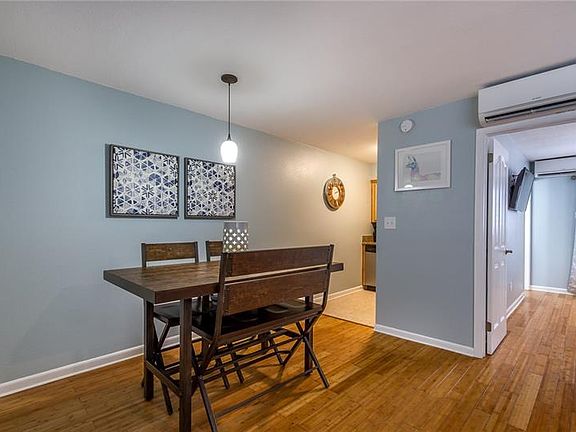 5th image of 3119 W Deleon St Unit 19