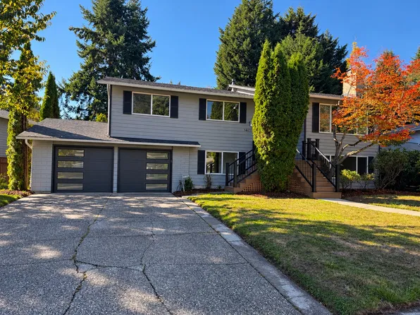 14417 130th Ave NE, Kirkland, WA 98034