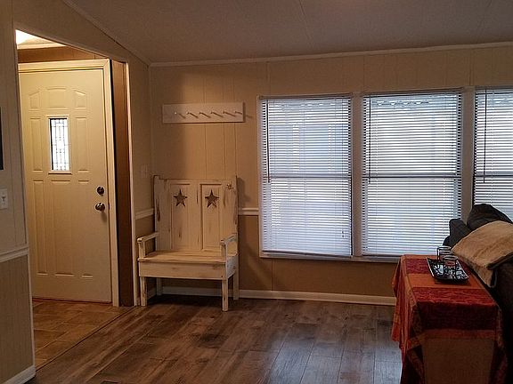 4th image of 6467 Lance Ave SW