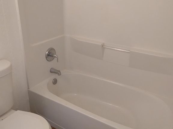 Bathtub