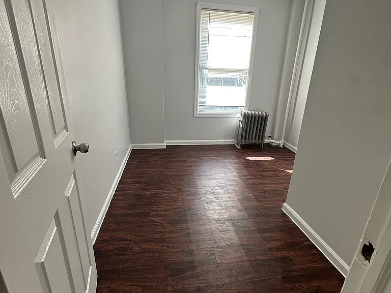 261 Verona Ave #3 — Photo 5