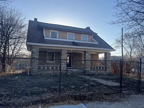 5447 Lydia Ave Photo 1