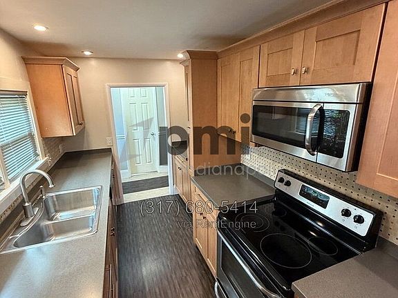 5th image of 1214 S Washington St APT B