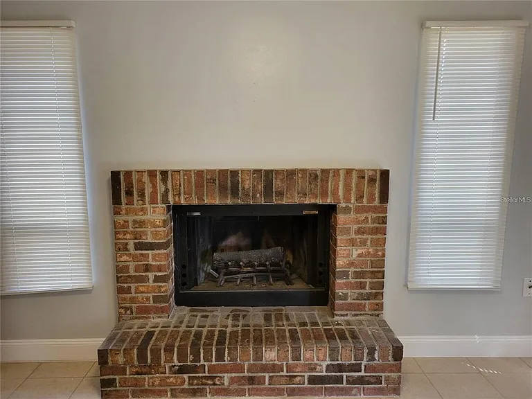 807 McLain Ct — Photo 7