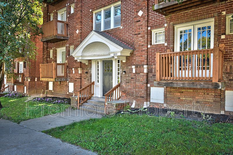 1st image of 3119 Thompson Ave APT 3E-3
