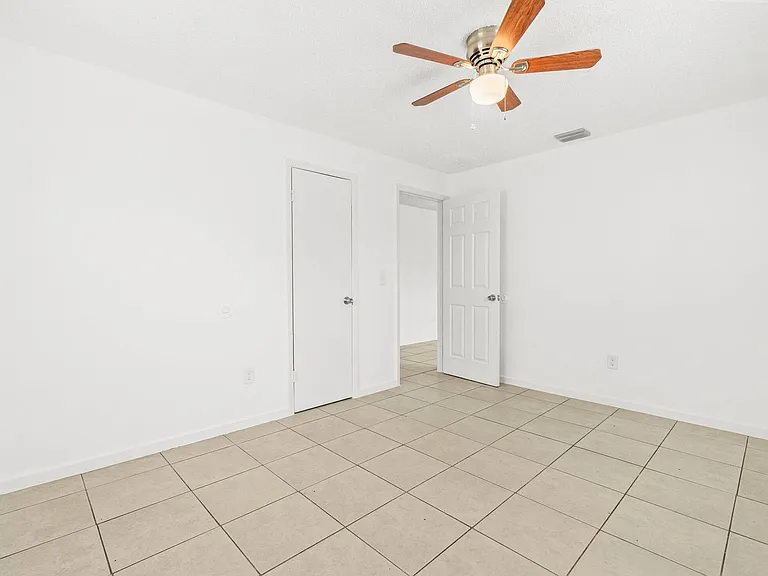 4790 Gulfstream Rd — Photo 14