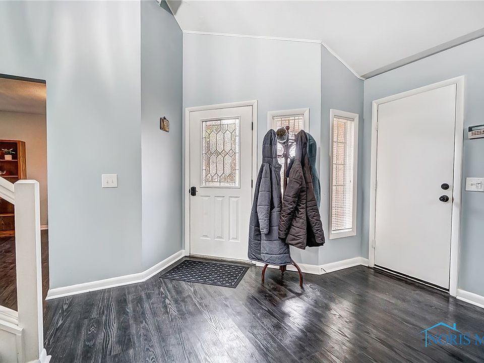 1675 Ravine Dr Maumee OH Zillow