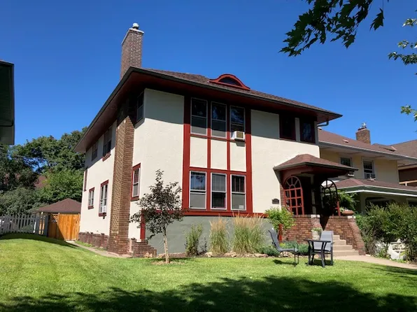 1131 Goodrich Ave, Saint Paul, MN 55105