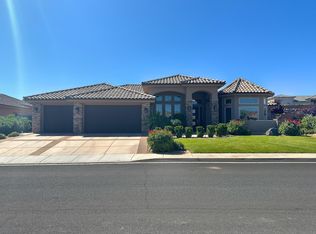 1821 N Mountain Ct NW, Washington, UT 84780