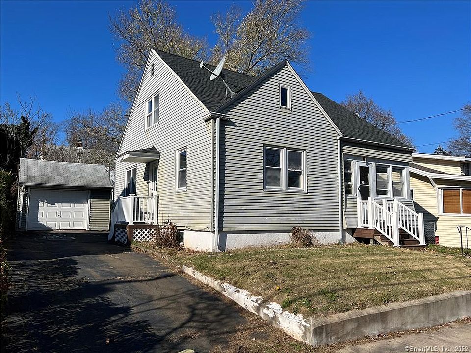 2nd image of 100 Hughes St