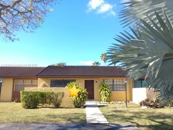 14803 SW 84th Ter, Miami, FL 33193