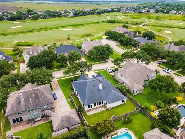 5307 Blue Cypress Ln, League City, TX 77573