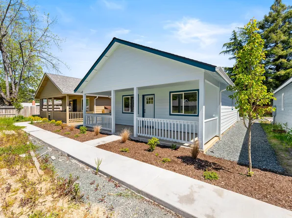 1407 Fruitdale Dr #2, Grants Pass, OR 97527