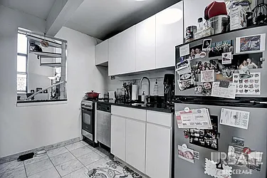 Rented by Urbane Brokerage