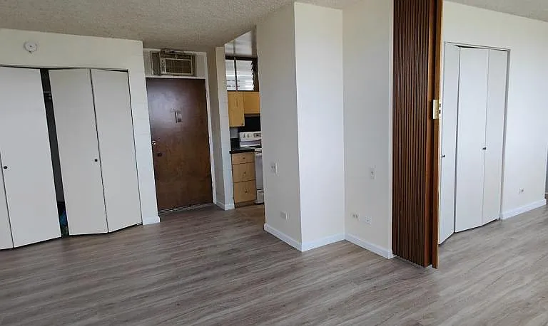 1134 Kinau St — Photo 10