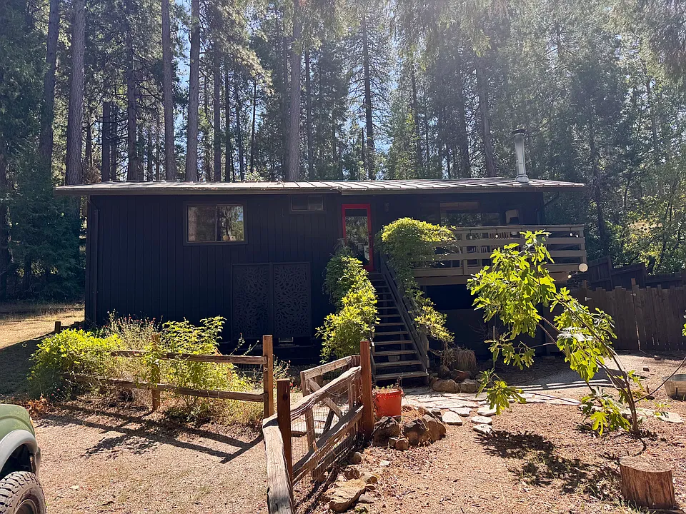 17414 Lazy Dog Rd