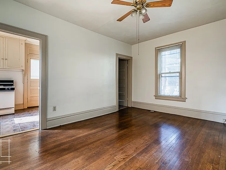 35 Lundy St. — Photo 20