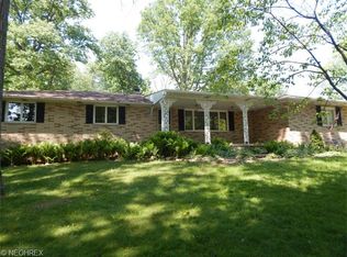 603 Woodland St SW, Hartville, OH 44632