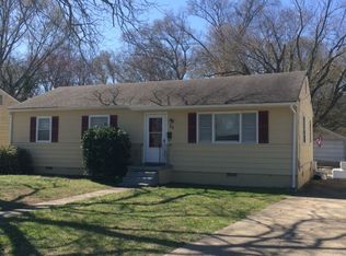25 Ambrose Ln, Hampton, VA 23663