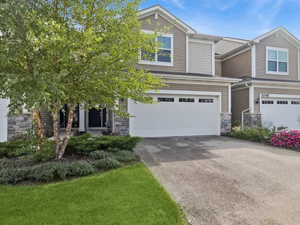 1044 Moraine Dr, South Elgin, IL 60177