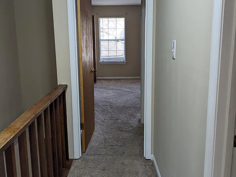 325 Cobble Creek Curv — Photo 6
