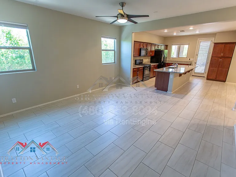 17113 W Diana Ave — Photo 9