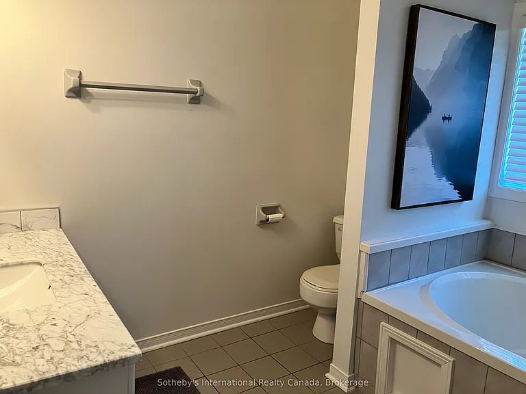 146 Settlers Way #17 — Photo 15