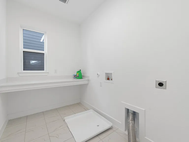 5902 Rangeland Rd — Photo 30