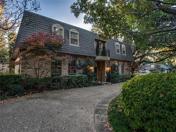 2nd image of 4673 Mockingbird Ln