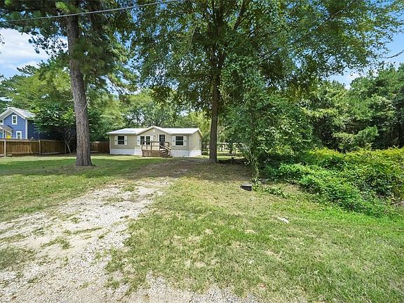 3rd image of 23911 Brushy Trails Street