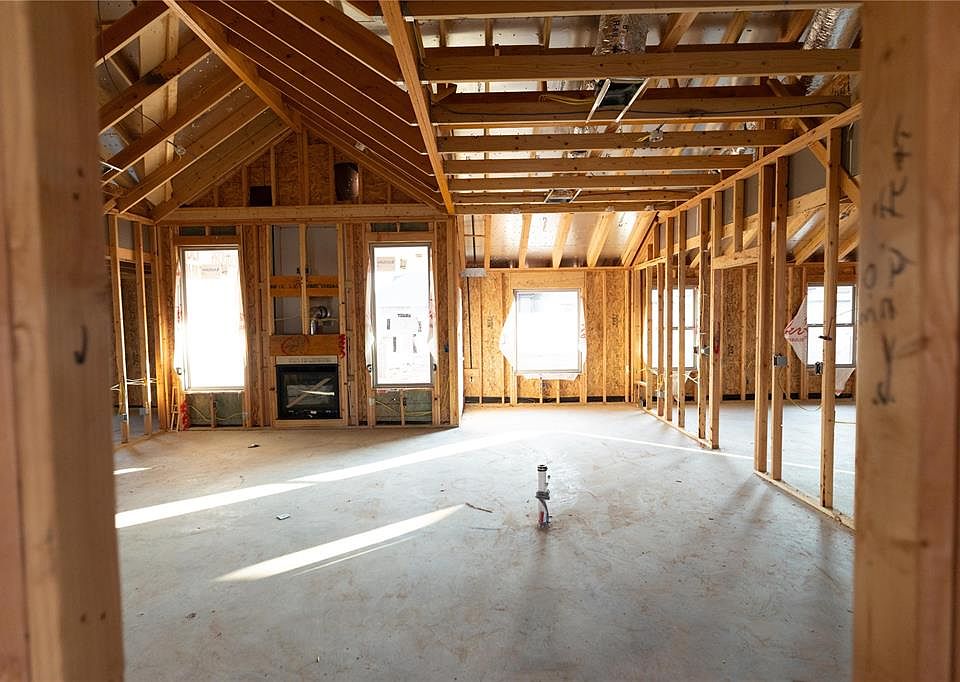 1st image of 16133 Verbena Cir