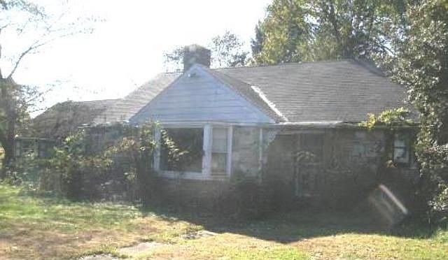 2nd image of 96 Welsh Rd