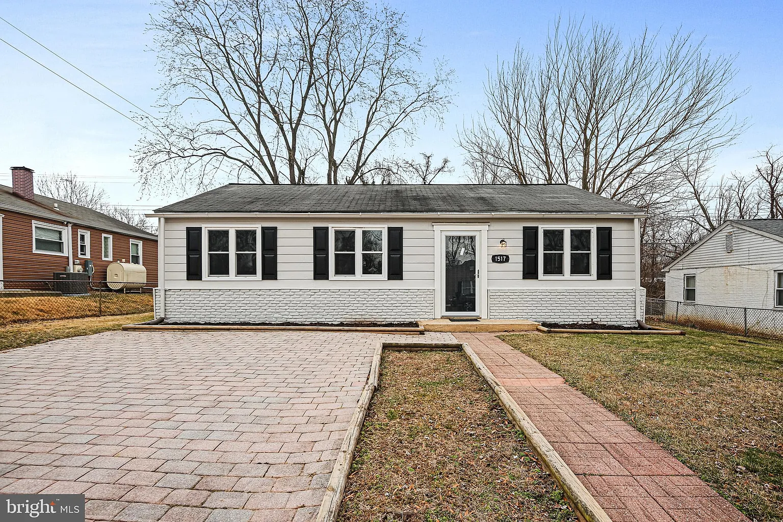 1517 Ingalls Rd photo 1