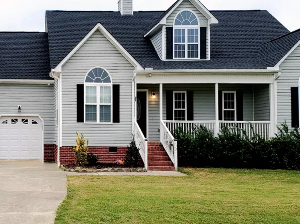 132 Woodglen Dr, Clayton, NC 27527